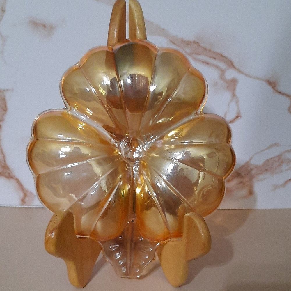 Vintage Jeannette Carnival Glass Marigold 3 Leaf Clover Candy/Nut Dish - Picture 2 of 6